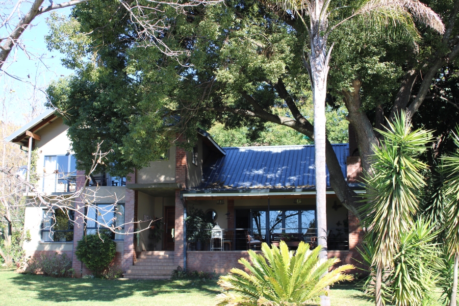 Commercial Property for Sale in Waterkloof North West